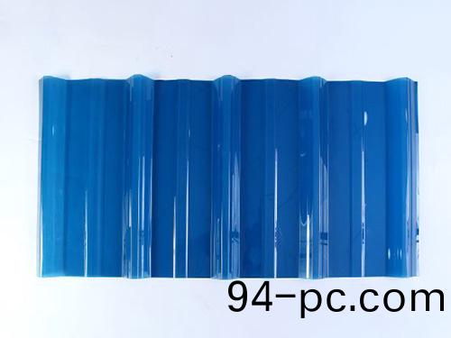 藍(lan)色採(cai)光(guang)闆(ban)